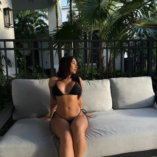  is Female Escorts. | Sioux Falls | South Dakota | United States | EscortsLiaison