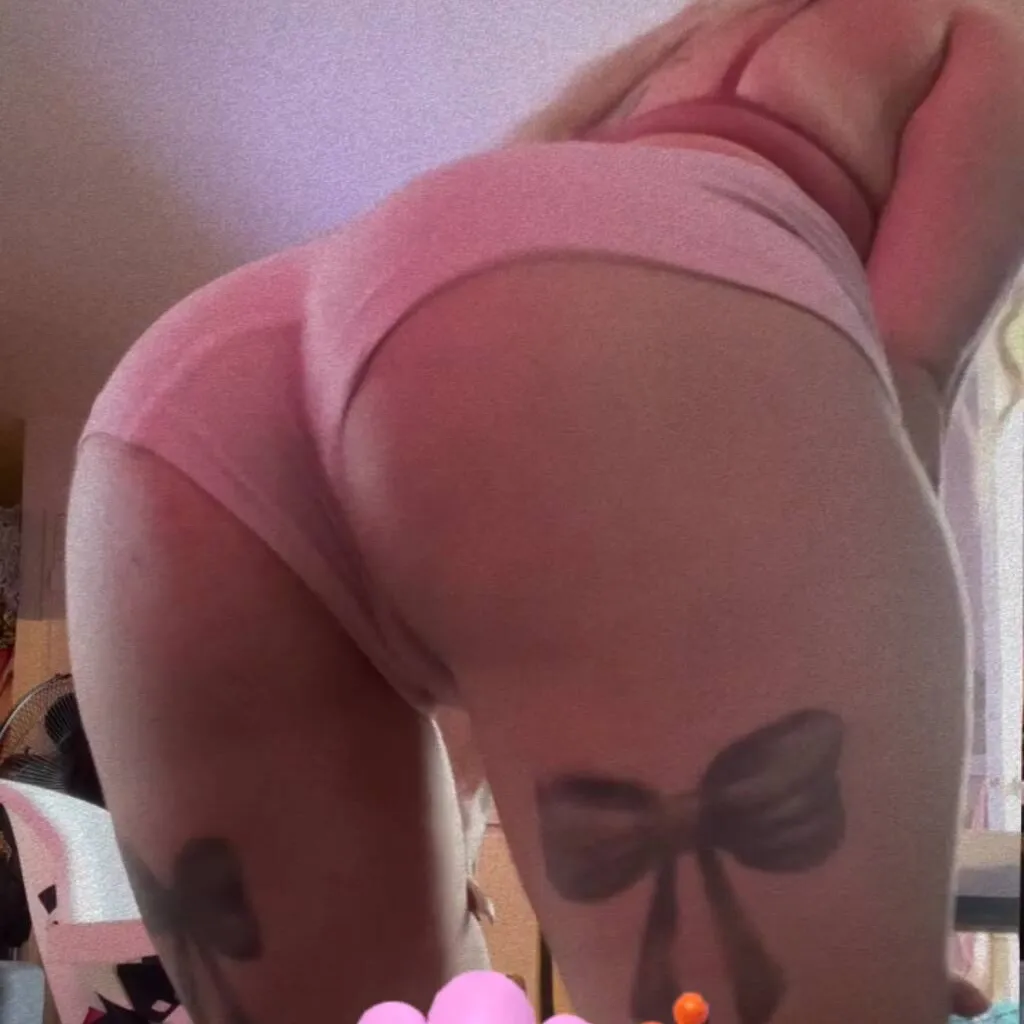 
                        JAYNA
                     is Female Escorts. | London | Ontario | Canada | EscortsLiaison