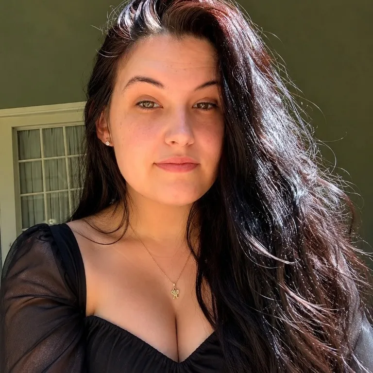  is Female Escorts. | Erie | Pennsylvania | United States | EscortsLiaison