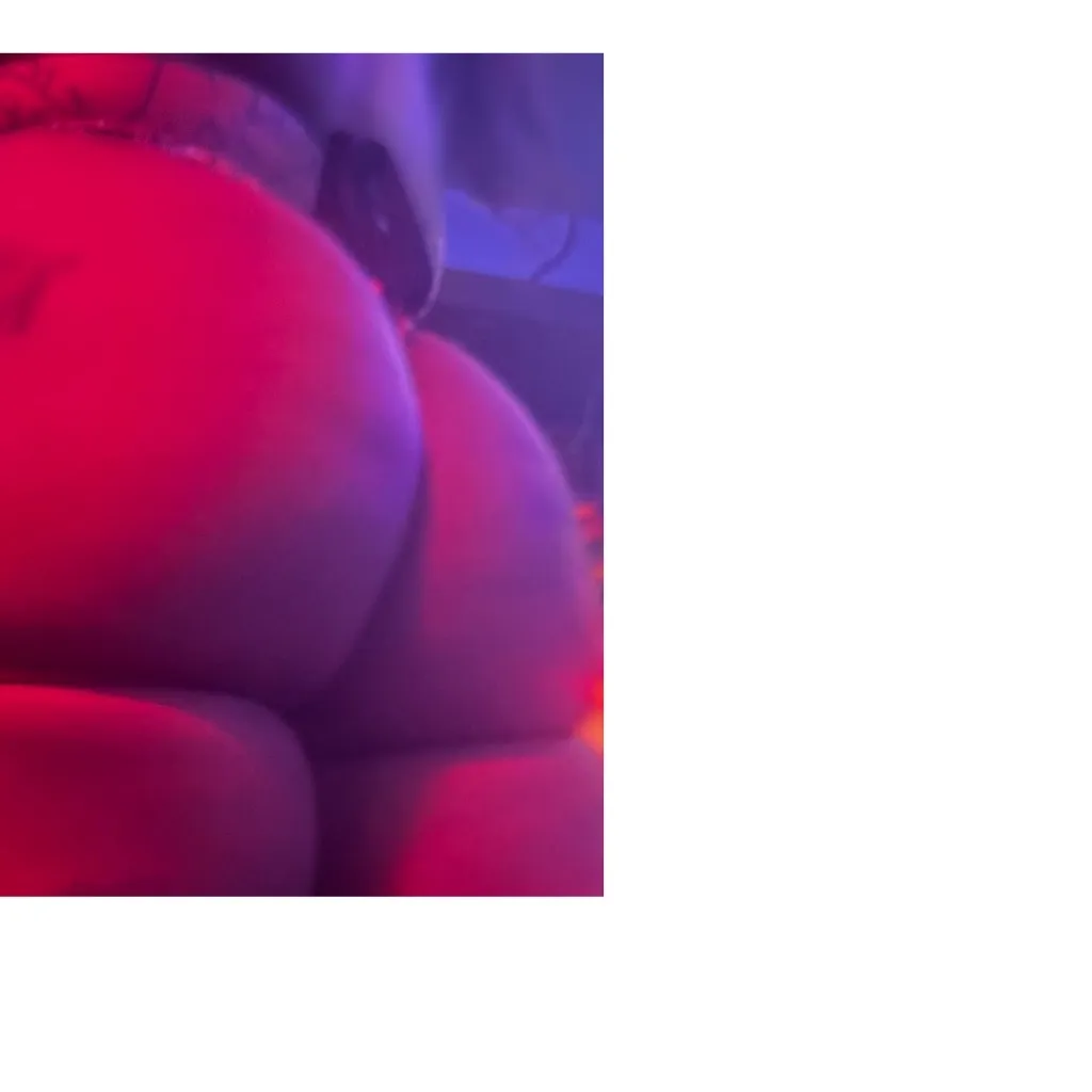  is Female Escorts. | Queens | New York | United States | EscortsLiaison