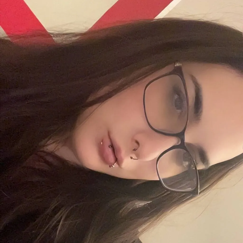 
                        Skyee
                     is Female Escorts. | Montreal | Quebec | Canada | EscortsLiaison