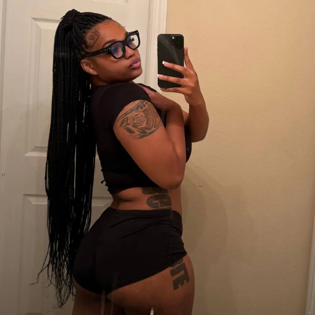  is Female Escorts. | Essex | Vermont | United States | EscortsLiaison