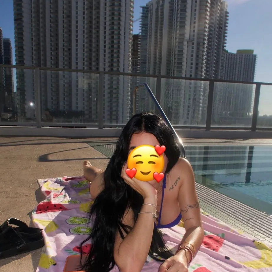  is Female Escorts. | Holland | Michigan | United States | EscortsLiaison