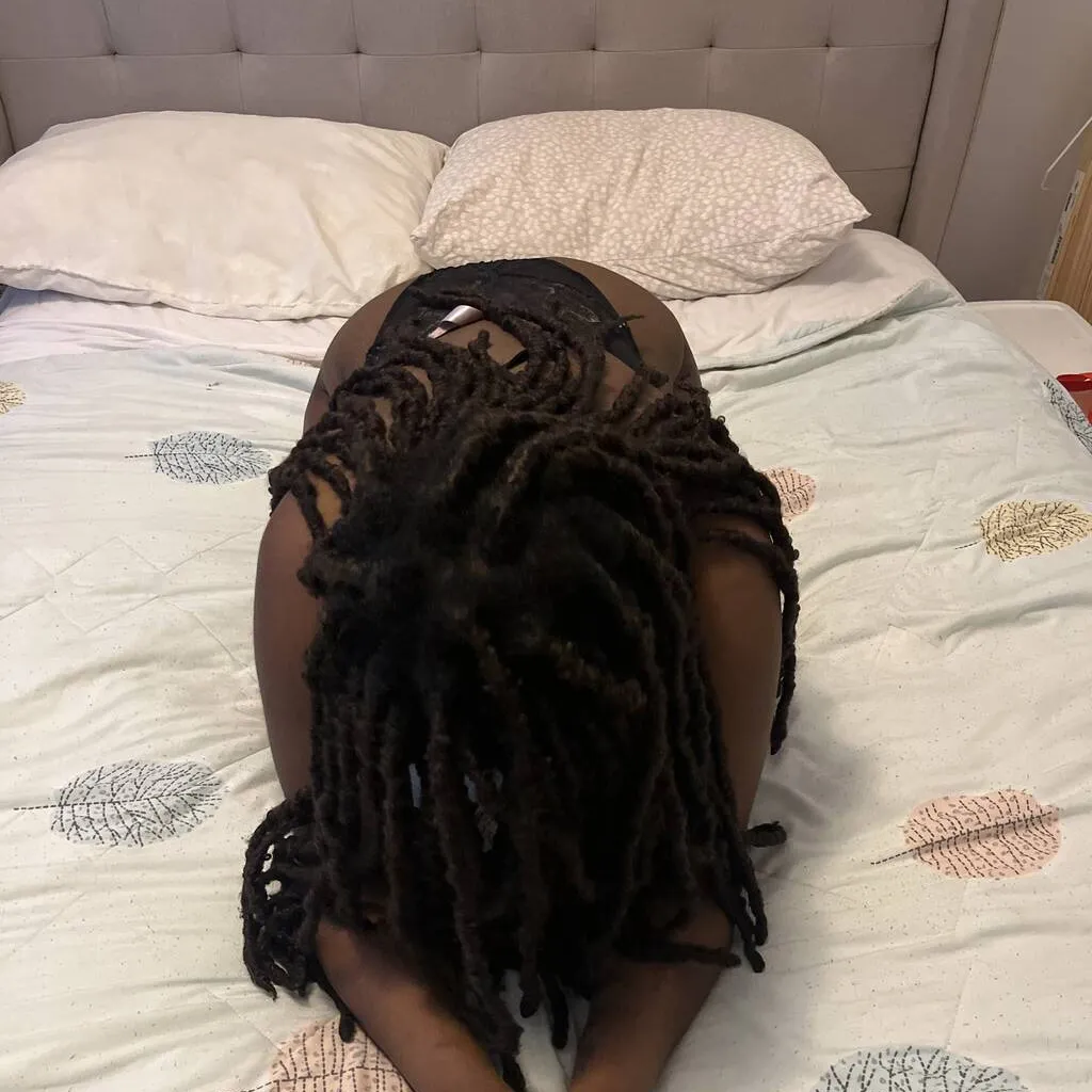 
                        hannah
                     is Female Escorts. | Quebec City | Quebec | Canada | EscortsLiaison
