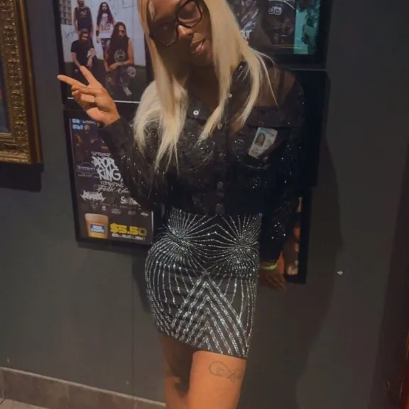  is Female Escorts. | Rockford | Illinois | United States | EscortsLiaison