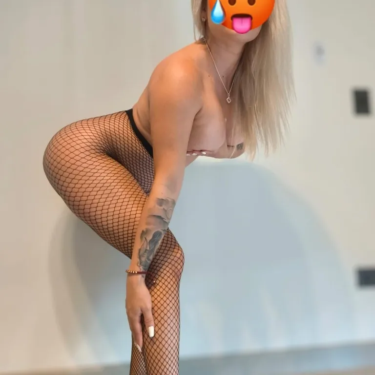  is Female Escorts. | Inland Empire | California | United States | EscortsLiaison