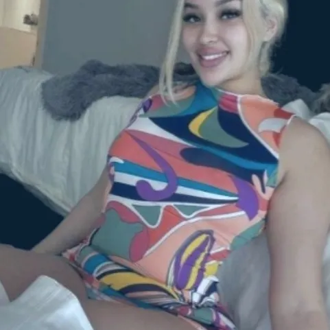  is Female Escorts. | Mendocino | California | United States | EscortsLiaison