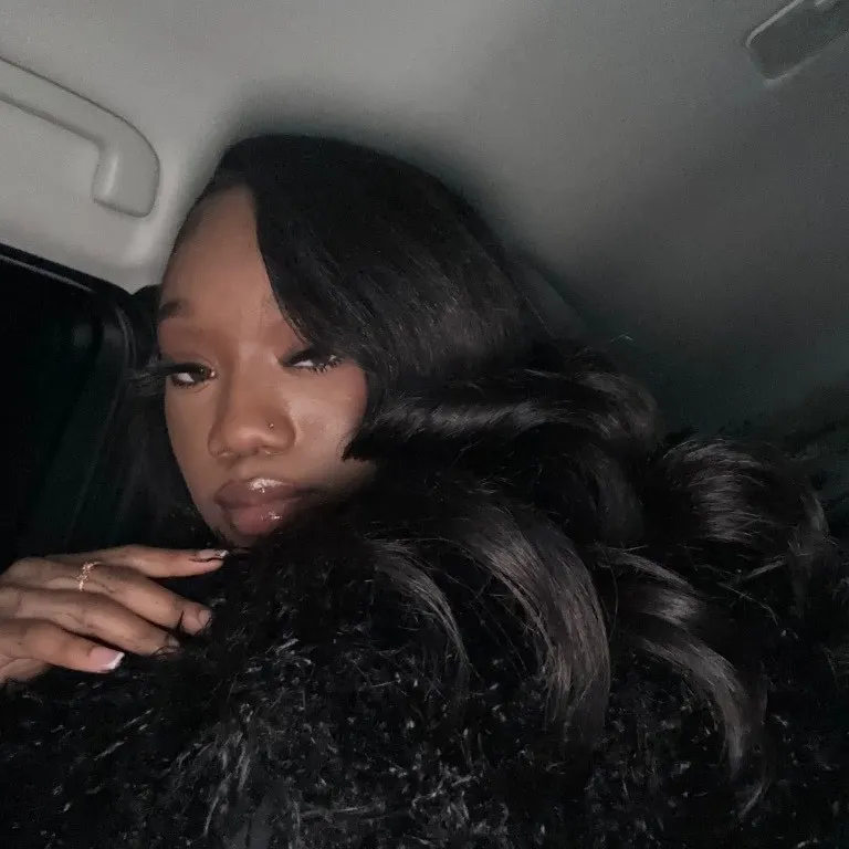  is Female Escorts. | Fayetteville | Arkansas | United States | EscortsLiaison