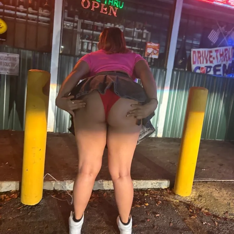  is Female Escorts. | Greensboro | North Carolina | United States | EscortsLiaison