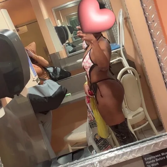  is Female Escorts. | Rockford | Illinois | United States | EscortsLiaison