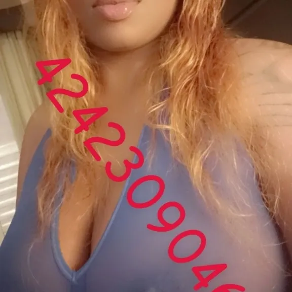  is Female Escorts. | San Fernando Valley | California | United States | EscortsLiaison