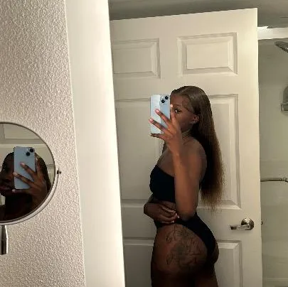  is Female Escorts. | Chambana | Illinois | United States | EscortsLiaison