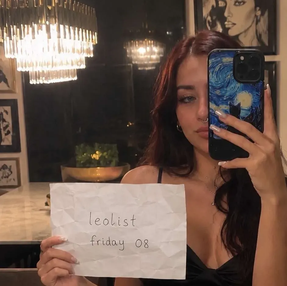 
                        Melly
                     is Female Escorts. | Fredericton | New Brunswick | Canada | EscortsLiaison