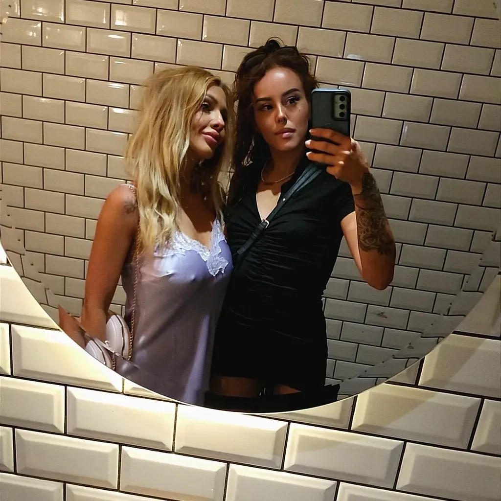 
                        Mahjula and Mercedes
                     is Female Escorts. | Kamloops | British Columbia | Canada | EscortsLiaison
