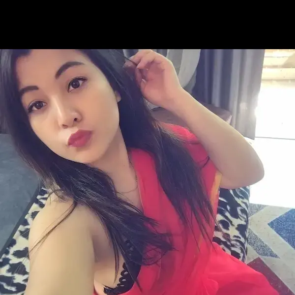 queen is Female Escorts. | Delhi | India | India | EscortsLiaison