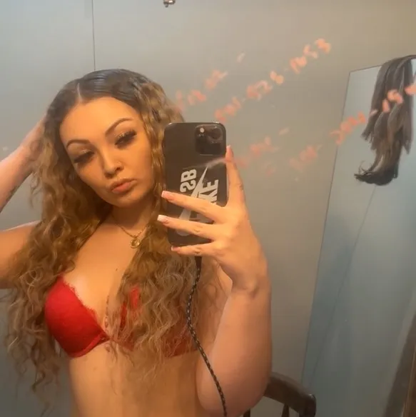  is Female Escorts. | Omaha | Nebraska | United States | EscortsLiaison